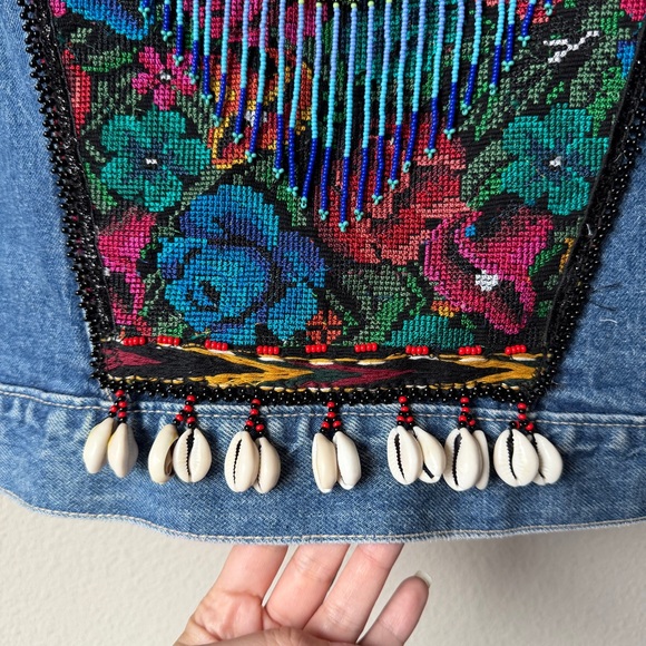 Kyama Handmade Levi's Embellished Vintage Denim Jacket Size M - Picture 5 of 7